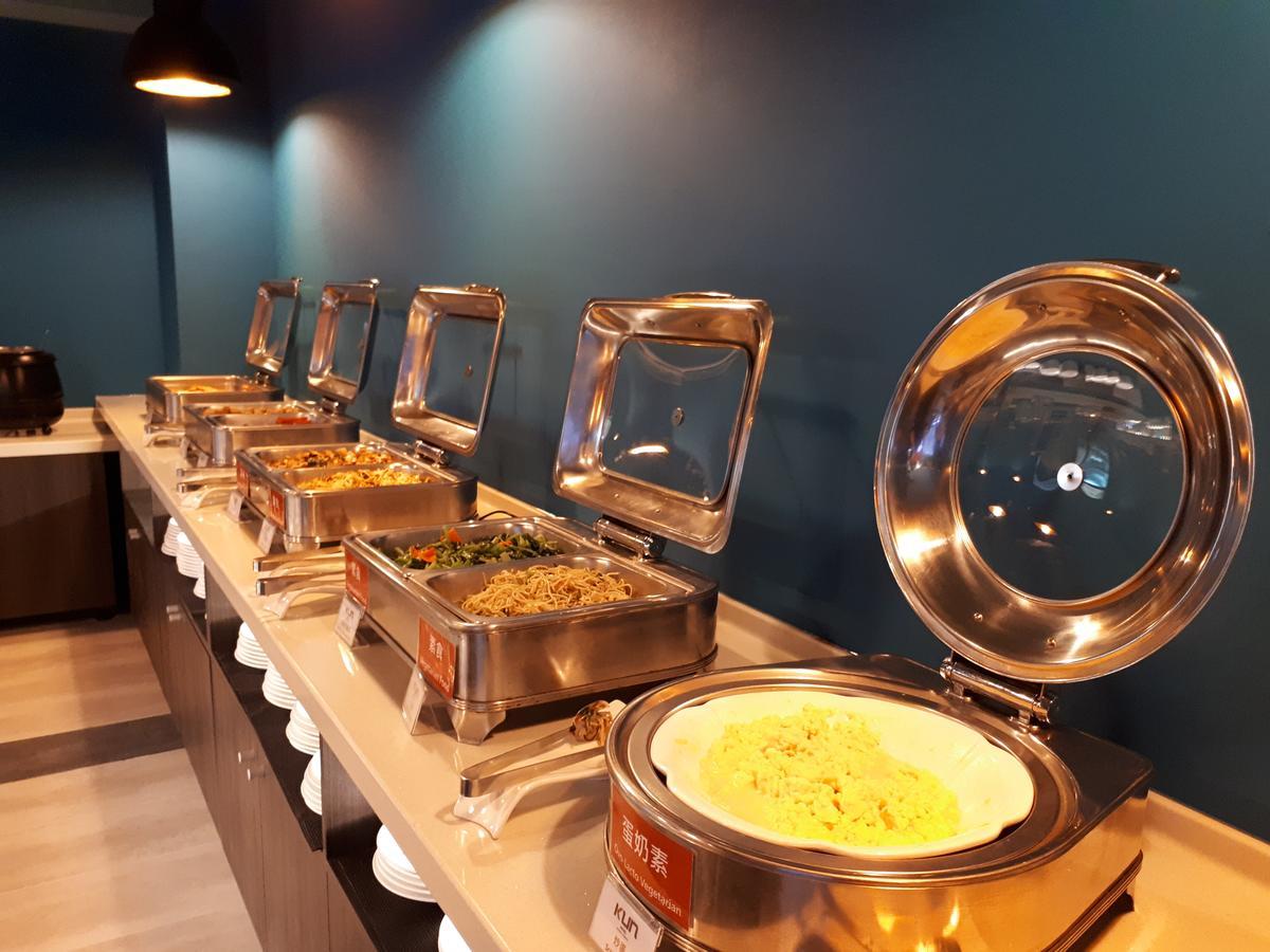 Hotel Kun Tour Taizhong Zewnętrze zdjęcie