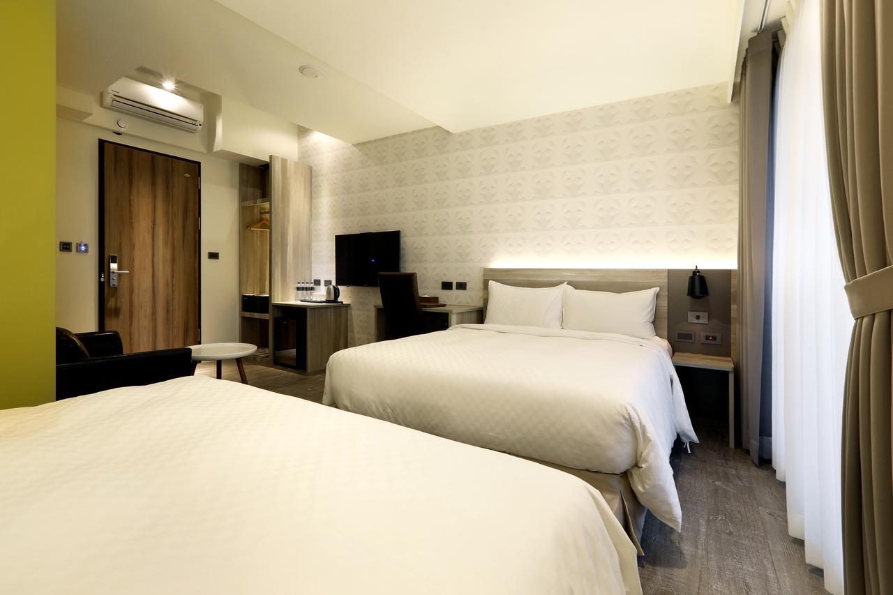 Hotel Kun Tour Taizhong Zewnętrze zdjęcie