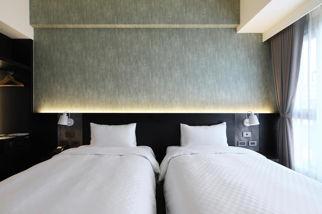 Hotel Kun Tour Taizhong Zewnętrze zdjęcie