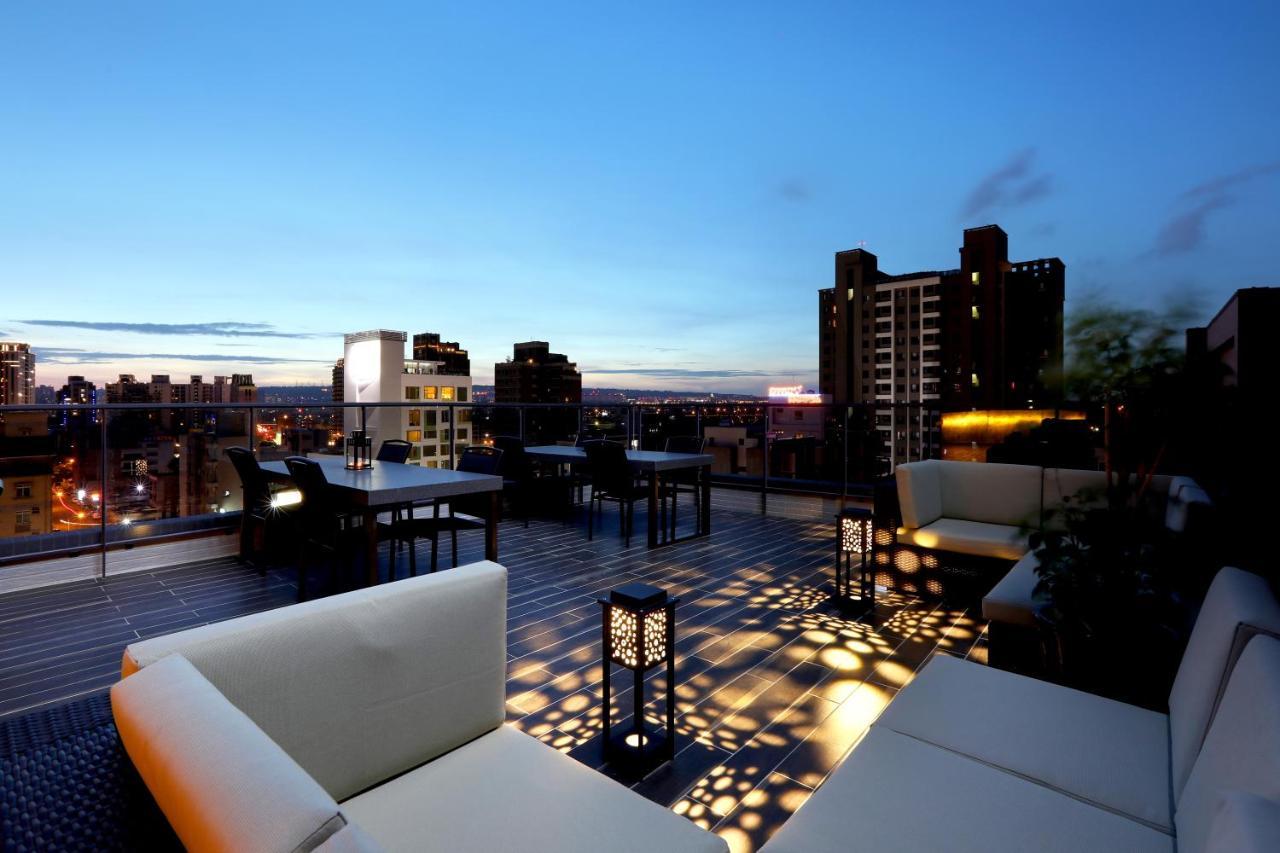 Hotel Kun Tour Taizhong Zewnętrze zdjęcie