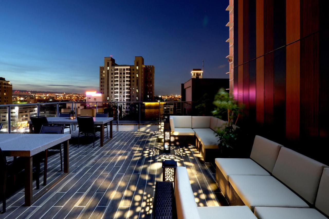 Hotel Kun Tour Taizhong Zewnętrze zdjęcie